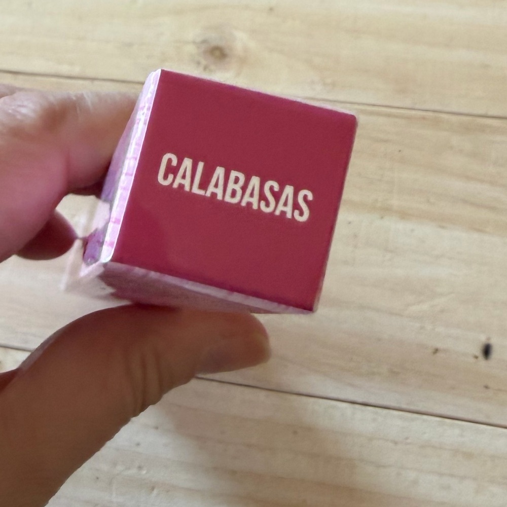 Jeffree Star Velour Lip Liner in Pink Calabasas NEW - Picture 2 of 5